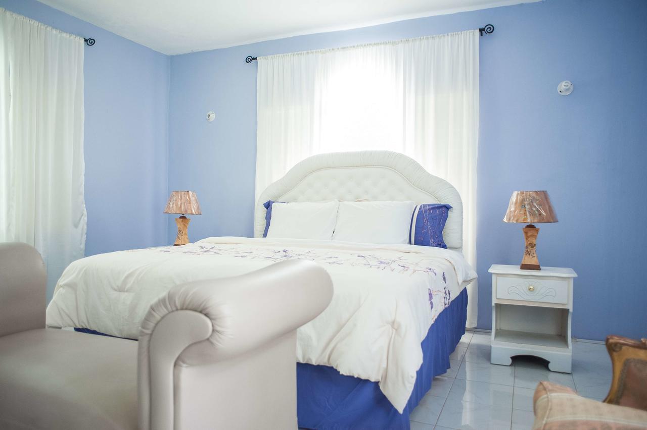 Diamond Villa Guest House مونتيغو باي المظهر الخارجي الصورة